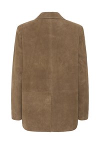Brun ruskindsblazer med påklædt krave, lange ærmer og lige snit. Glat tekstur med subtile overfladevariationer.