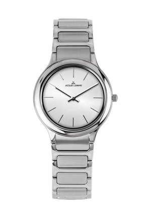 Silberne Jacques Lemans Armbanduhr aus Edelstahl mit einfachem weißem Zifferblatt, dünnen schwarzen Stundenmarkierungen und drei Zeigern, die 10:08:52 anzeigen.