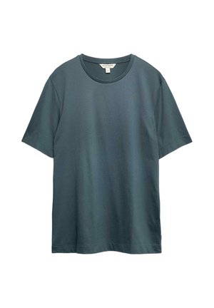 Camiseta de manga corta de color verde azulado oscuro, con cuello redondo, hecha de algodón superfino, mostrada sobre un fondo blanco.