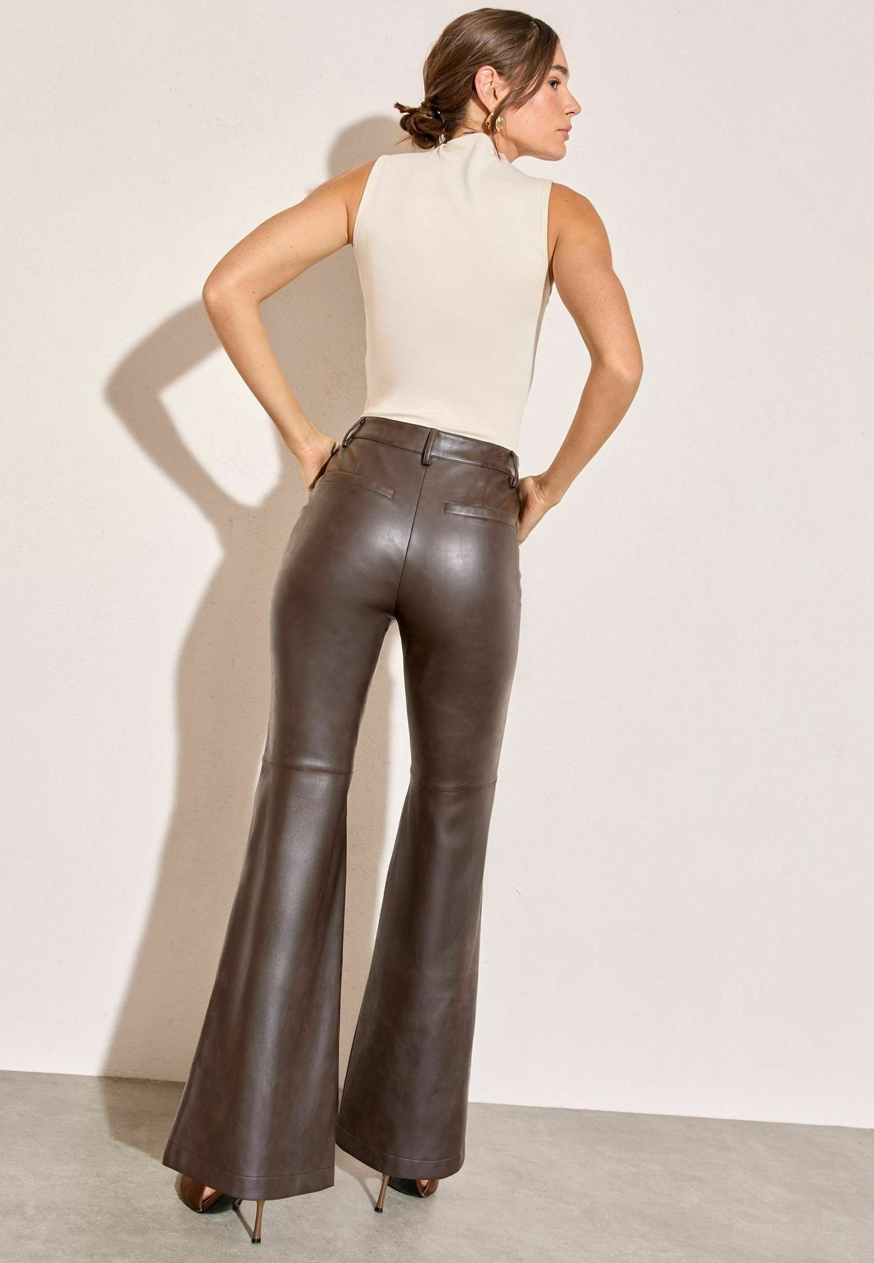 Friends Like These FLARE - Trousers - chocolate brown/brown - Zalando