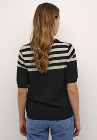 Kaffe LIZZA STRIPED - T-shirt imprimé - black feather gray half stripe