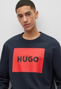 HUGO DURAGOL - Melegítőfelső - blau