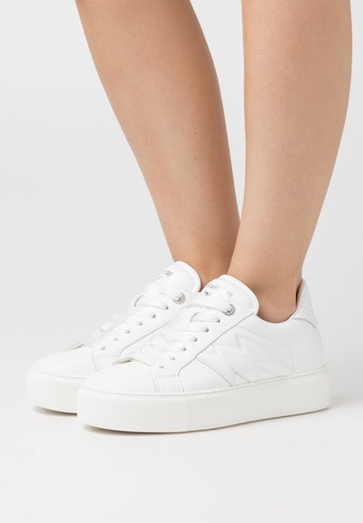 Zadig & Voltaire LA FLASH CHUNKY SMOOTH - Sportcipő - blanc