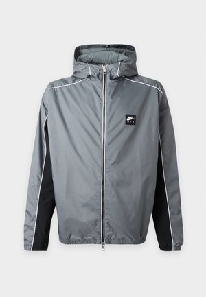 Nike Sportswear, M NK AIR FZ HYBRID UTL JKT HD - Μπουφάν προπόνησης - smoke grey/black/white