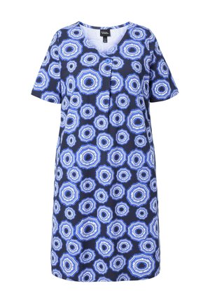 Polvenmittainen lyhythihainen mekko, jossa on sinivalkoinen abstrakti pyöreäkuvio ja V-kaula-aukko, jossa kaksi nappia tummalla taustalla.
