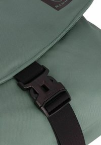 Mammut XERON MESSENGER 40 CM - Borsa a tracolla - dark jade