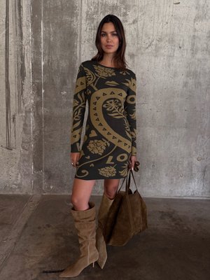 AMARA MINI DRESS - Svetríkové šaty - khaki