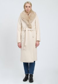 INFLUENCER COLLAR - Klassisk frakke - cream