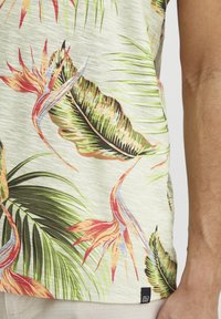 Blend BHTROMAS - T-shirts med print - sea foam