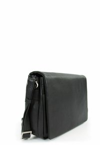 Borsa a tracolla nera in pelle con una texture liscia, forma rettangolare e un accento in metallo argentato sulla tracolla.