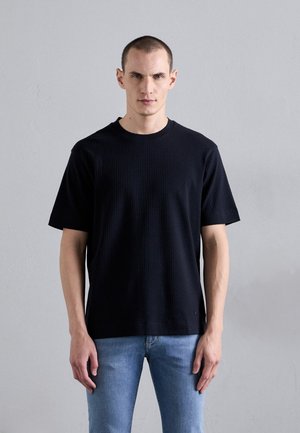T-shirts - fancy navy