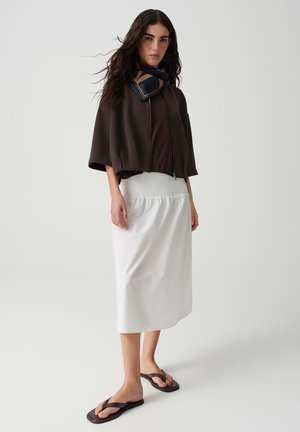 OPUS, FLOWING GRAPHIC STYLE - Halsdoek - coal blue