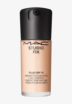 STUDIO FIX FLUID SPF15 - Foundation - nw10