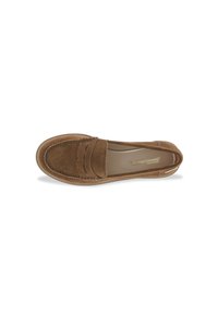 Bruine suède loafers met een ronde neus, voorzien van een gestikt detail op de wreef en een slanke, flexibele zool. Binnenin gevoerd met zacht materiaal.