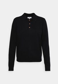 Pull en maille noir à manches longues avec col polo pointu et trois boutons marron, présenté sur un fond blanc uni.