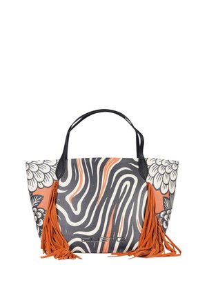 Borsa tote con motivi ondulati e floreali neri, bianchi e arancioni, manici neri e lunghe nappine arancioni su entrambi i lati.