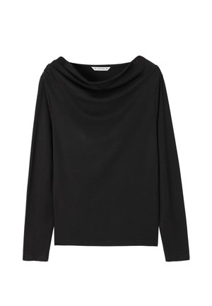 Top negru cu mânecă lungă, cu un guler drapat, fabricat dintr-un material moale, având un design ajustat și cusături minime vizibile.