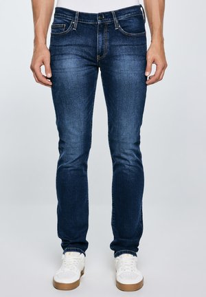 TOBIAS - Liibuvad teksad - medium