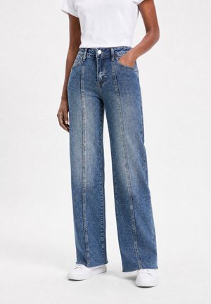 Even&Odd by Zalando LOW RISE - Wide leg - blue denim