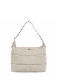 Borsa a spalla imbottita di un beige chiaro con chiusura a zip. Presenta un'unica tracolla ampia e un sottile logo del marchio nella parte anteriore in basso. Texture liscia.
