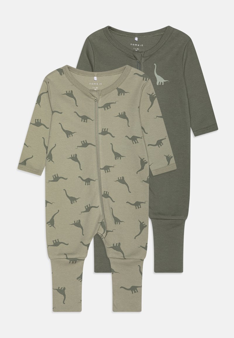 To lange ærmes baby bodystockings i nuancer af olivengrøn. Den ene har tryk af en dinosaur, mens den anden er ensfarvet. Begge har trykknapper for nem påklædning.