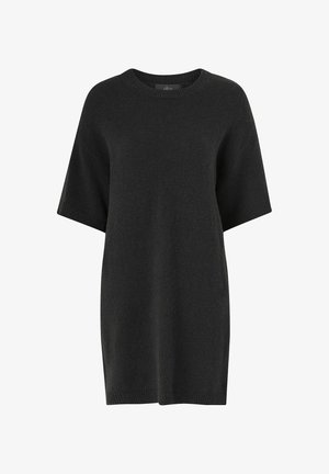 Zwarte gebreide sweaterjurk met korte mouwen, geribbelde halslijn en een relaxte pasvorm. Zachte textuur met een rechte zoom.