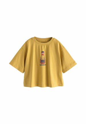 Next, REGULAR FIT - OVERSIZED BOXY GRAPHIC T-SHIRT  . - T-Shirt print - ochre soy