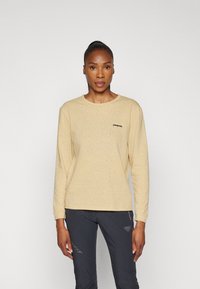 Patagonia LOGO RESPONSIBILITEE - Top dugih rukava - beeswax tan