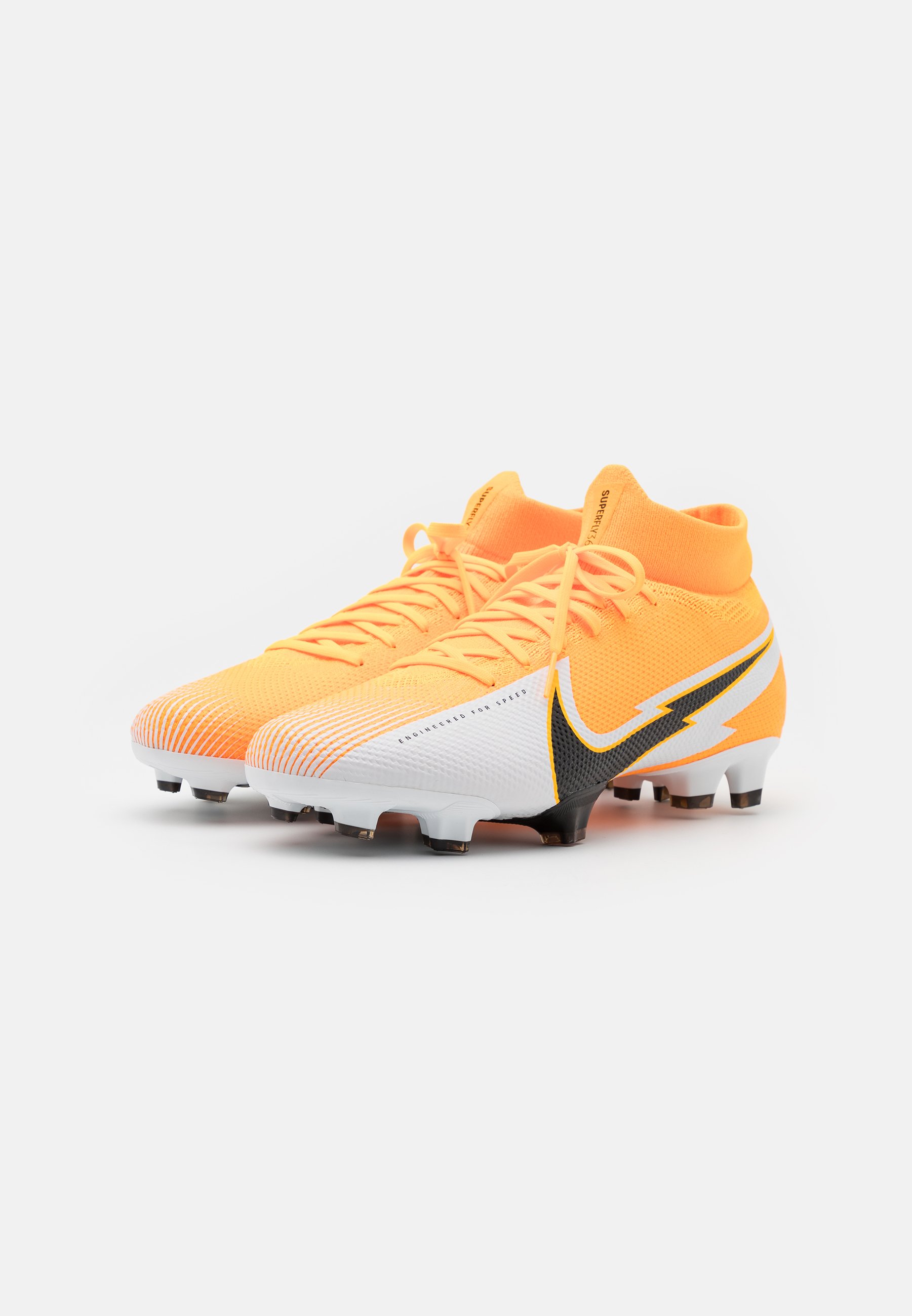 screw in moulded studs nike