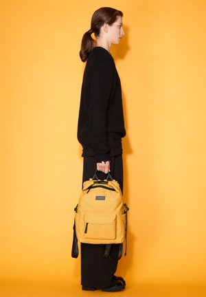 Rucksack - mustard