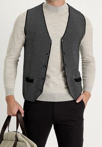 Kigili Väst - black