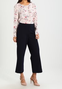 Marc O'Polo Blouse - white