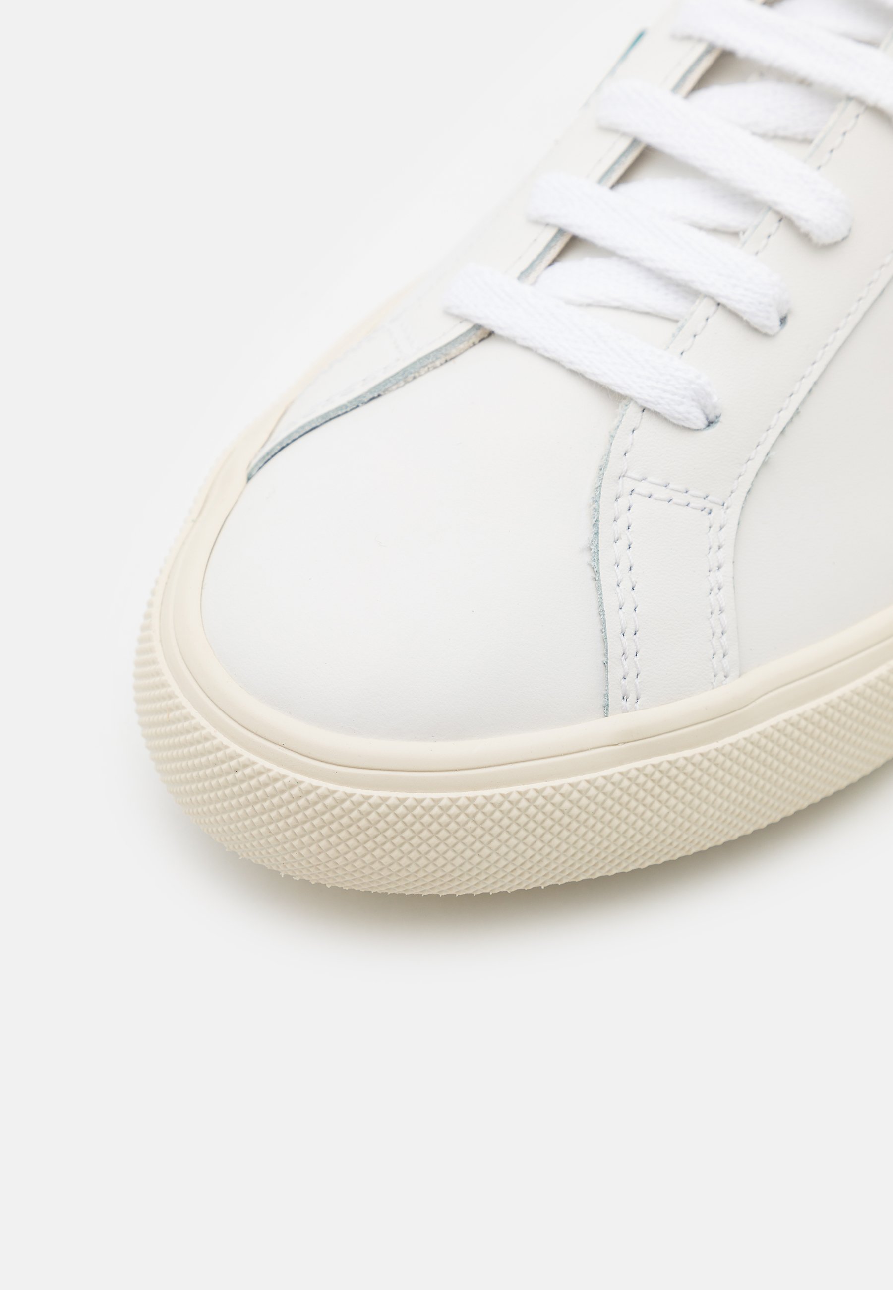 veja esplar brittany