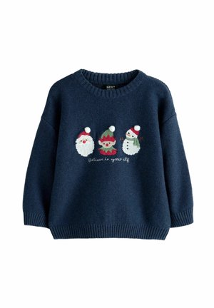 Granatowy sweter z dzierganymi twarzami Mikołaja, elfa i bałwana nad tekstem „Believe in your elf” z przodu.