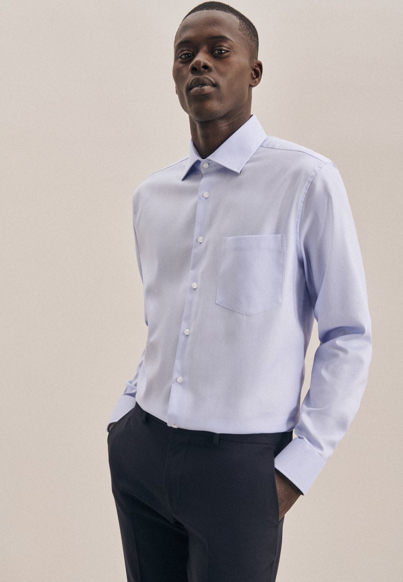 Seidensticker KENT REGULAR FIT - Chemise classique - light blue