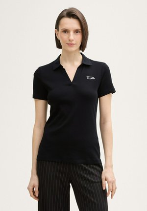 BASIC MIT LOGO-STICKEREI - Polo - deep black