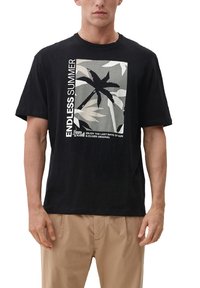 s.Oliver MIT FRONTPRINT - T-shirt z nadrukiem