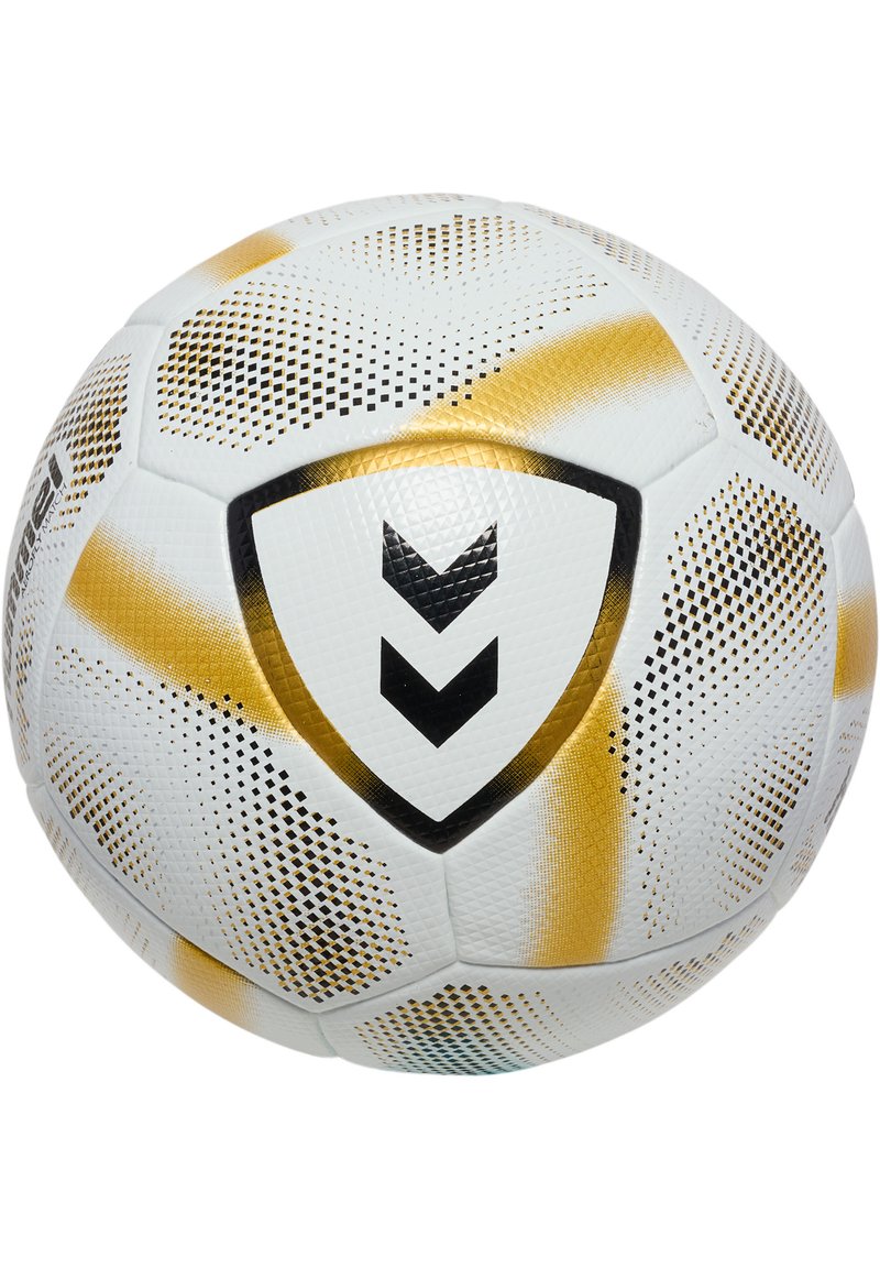 Vit fotboll med guld- och svarta accenter; har en texturerad yta, hexagonala paneler och en framträdande logotyp i mitten.