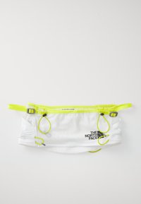 Cintura bianca con cinturini gialli regolabili, dotata di due anelli elastici e un logo. Realizzata in materiale leggero e resistente.