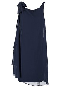 Robe sans manches bleu marine avec une conception à une épaule, tissu fluide tombant de l'épaule nouée en un nœud, ourlet à mi-genoux.