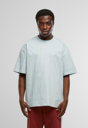 SMALL SIGNATURE ESSENTIAL - Marškinėliai su spaudiniu - light blue vanilla