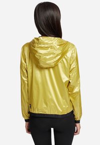 khujo Träningsjacka - light yellow