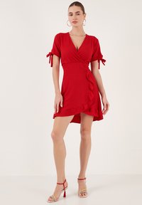 LELA REGULAR FIT - Dnevna obleka - red