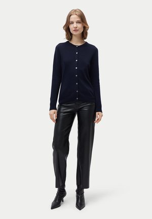 CREW NECK BUTTON  - Strickjacke - navy blazer