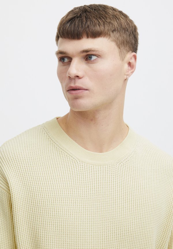 SDHami - Jumper - anise flower4