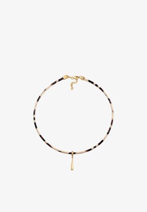 Dünnes Leopardenmuster-Collier mit goldfarbenem Verschluss und einem kleinen goldenen Tropfenanhänger, der in der Mitte hängt.