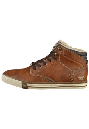 Mustang Sneakers hoog - chestnut