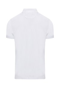 Witte poloshirt met een klassieke kraag, korte mouwen en een gladde textuur. Heeft contrasterende afwerking op de mouwen.