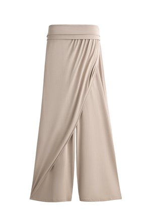 Beige Hosen mit weitem Bein aus weichem Stoff, mit einem drapierten Design und einem hohen Bund. Glatte Textur und klare Linien.