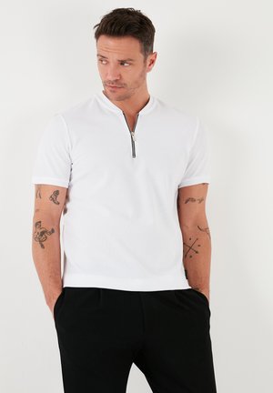 Buratti REGULAR FIT - T-shirt basic - white